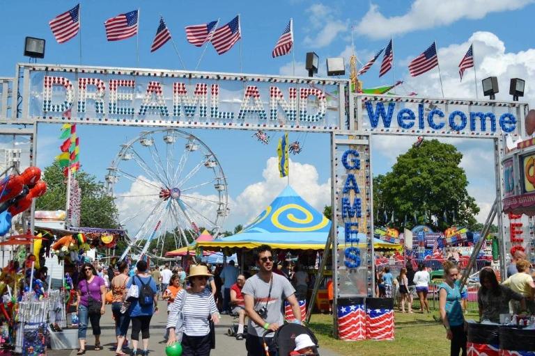 Broadway Carnival